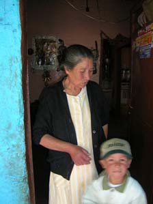 Senora y Nieto. Apartaderos
